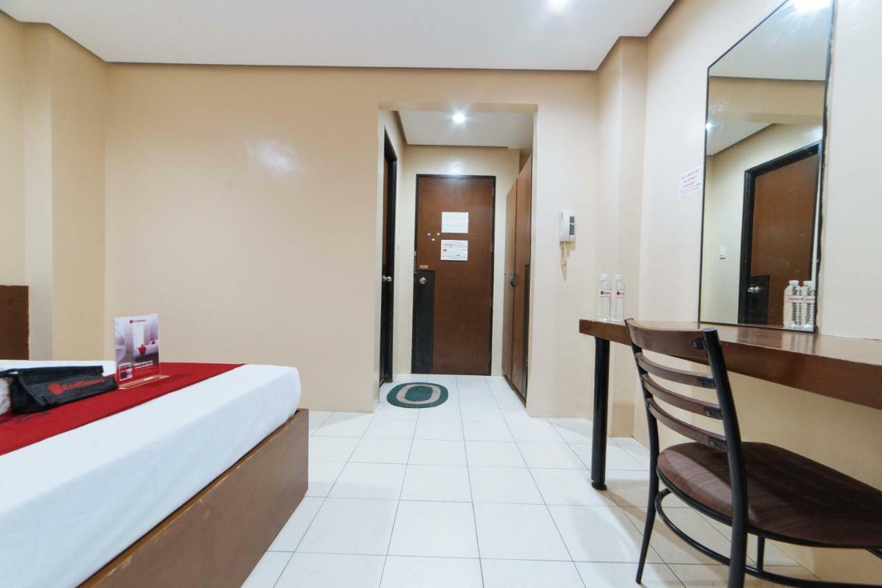 Reddoorz Near Olongapo Bus Terminal Otel Dış mekan fotoğraf