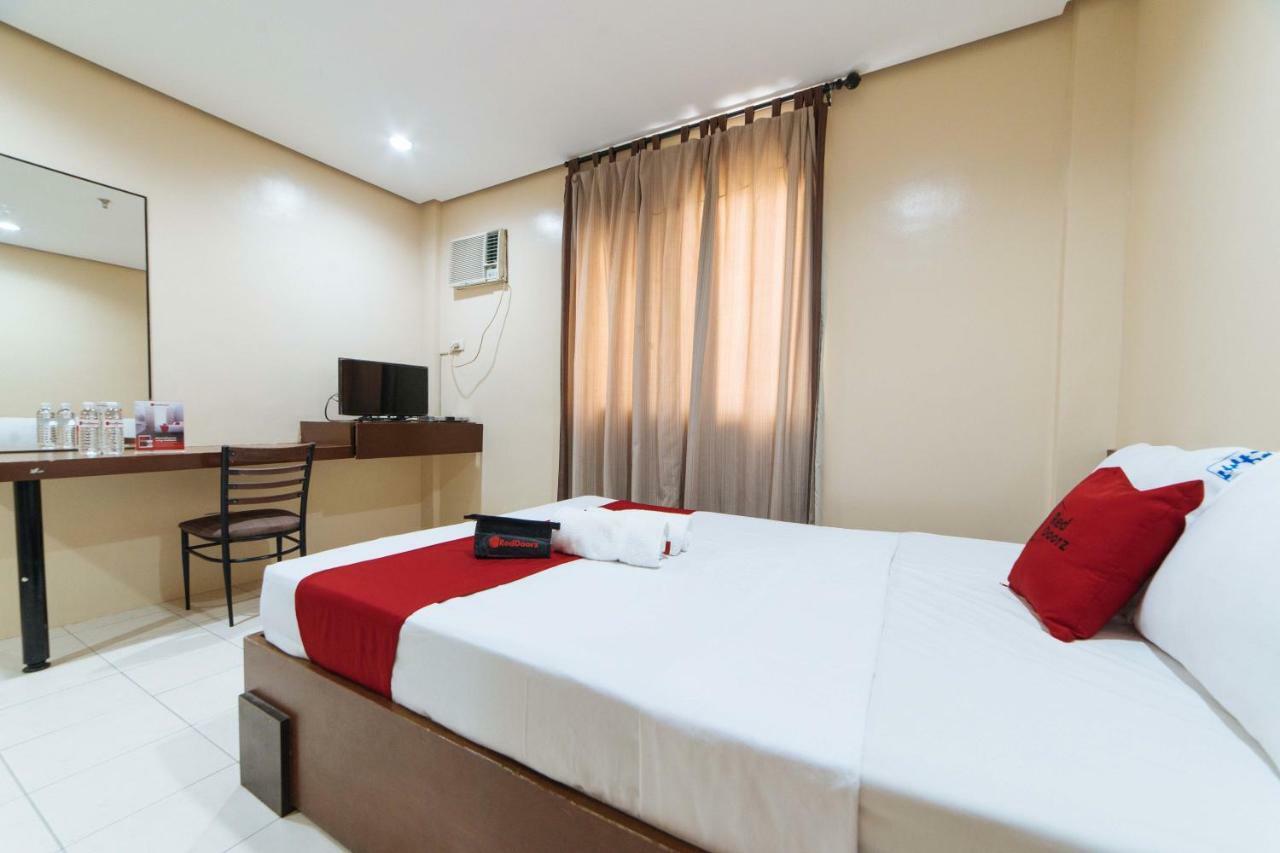 Reddoorz Near Olongapo Bus Terminal Otel Dış mekan fotoğraf