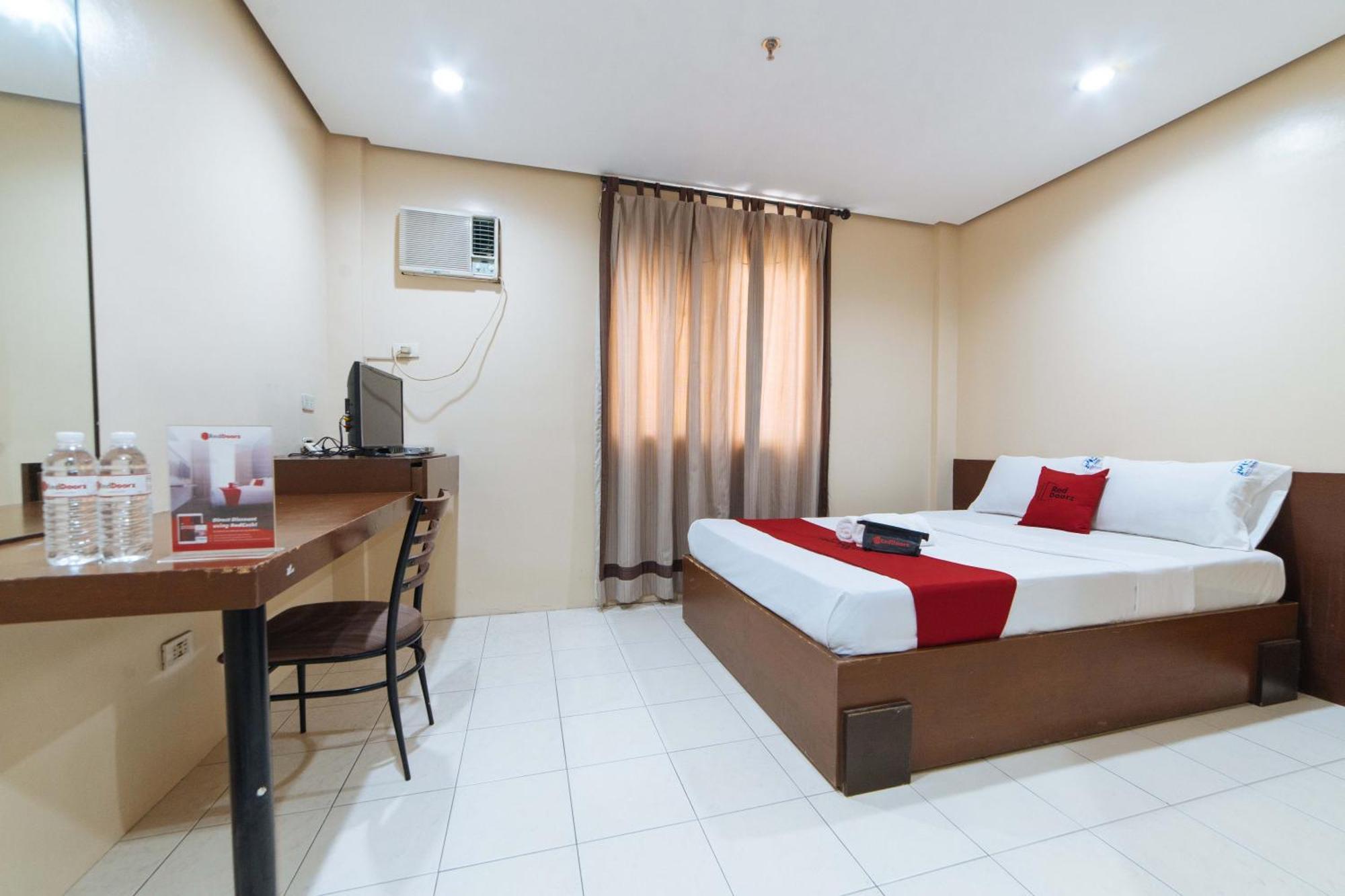 Reddoorz Near Olongapo Bus Terminal Otel Dış mekan fotoğraf