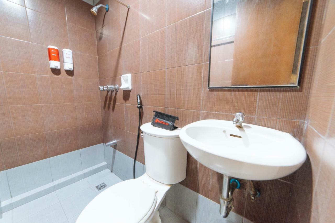 Reddoorz Near Olongapo Bus Terminal Otel Dış mekan fotoğraf