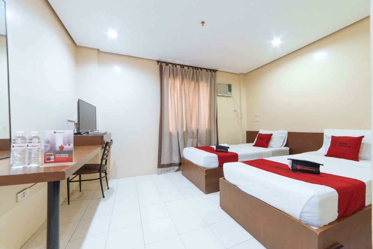 Reddoorz Near Olongapo Bus Terminal Otel Dış mekan fotoğraf