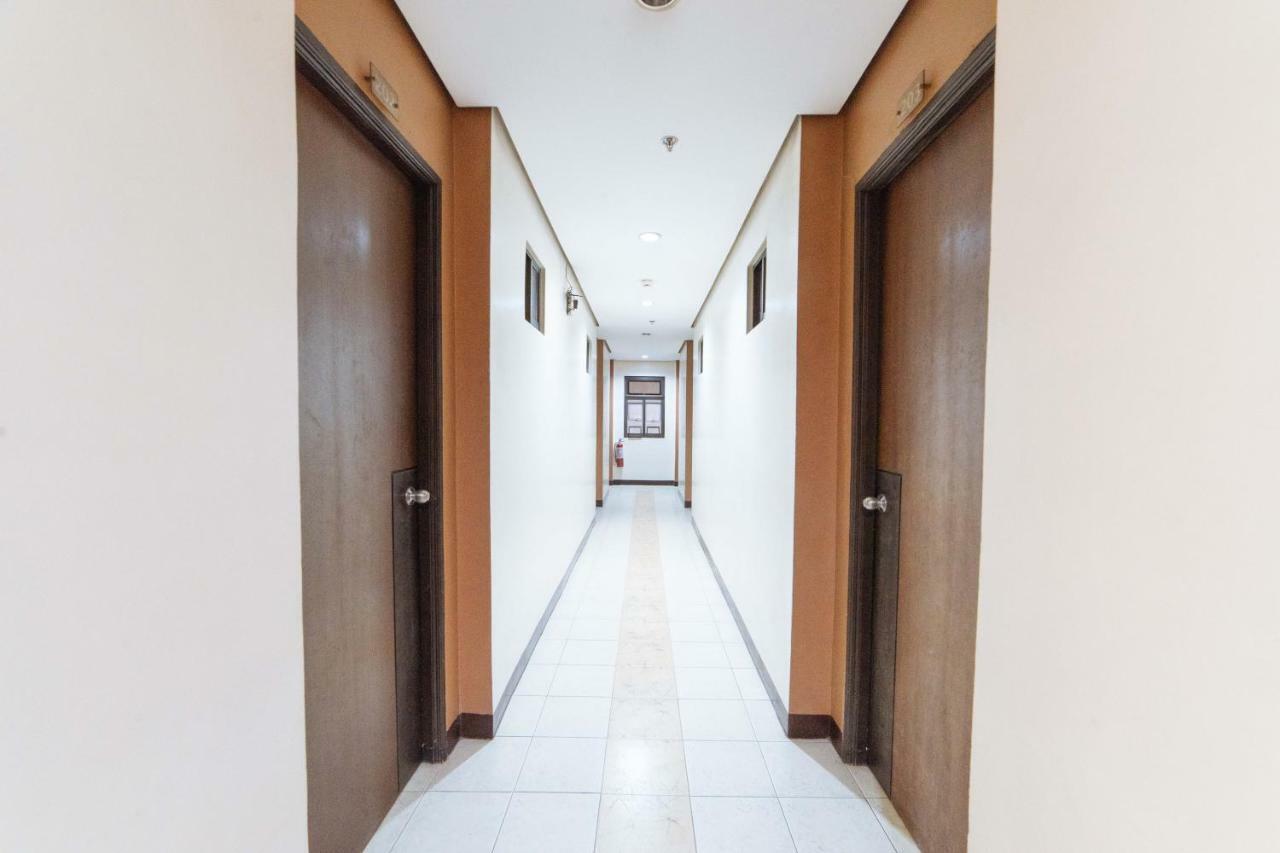 Reddoorz Near Olongapo Bus Terminal Otel Dış mekan fotoğraf